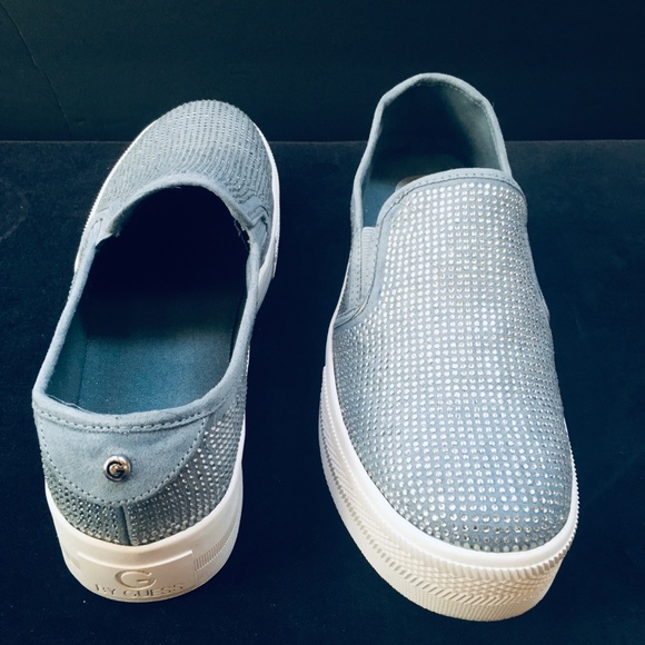 S O L D-G by Guess Rhinestone Slip On Shoe Size 8 - Picture 2 of 3